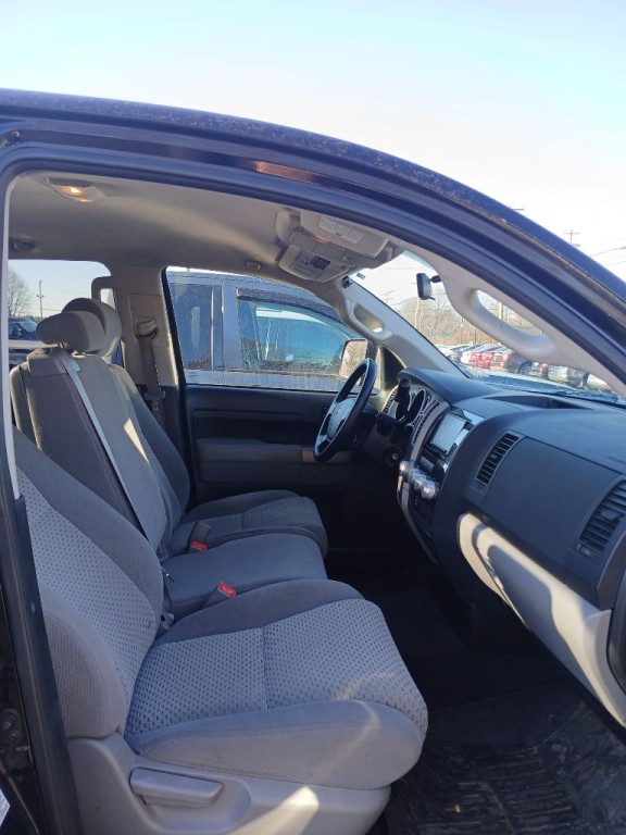 2012 Toyota Tundra Image 10