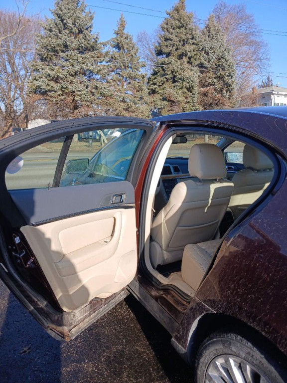 2009 Lincoln MKS Image 11