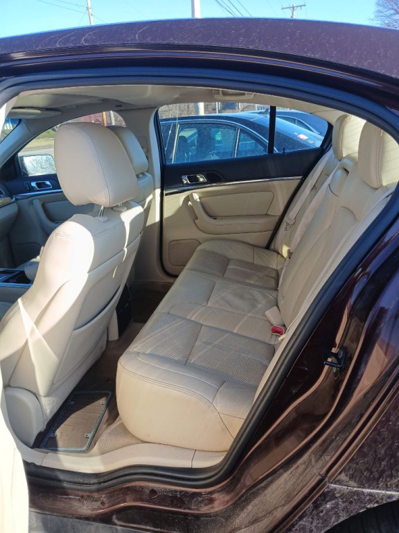 2009 Lincoln MKS Image 25
