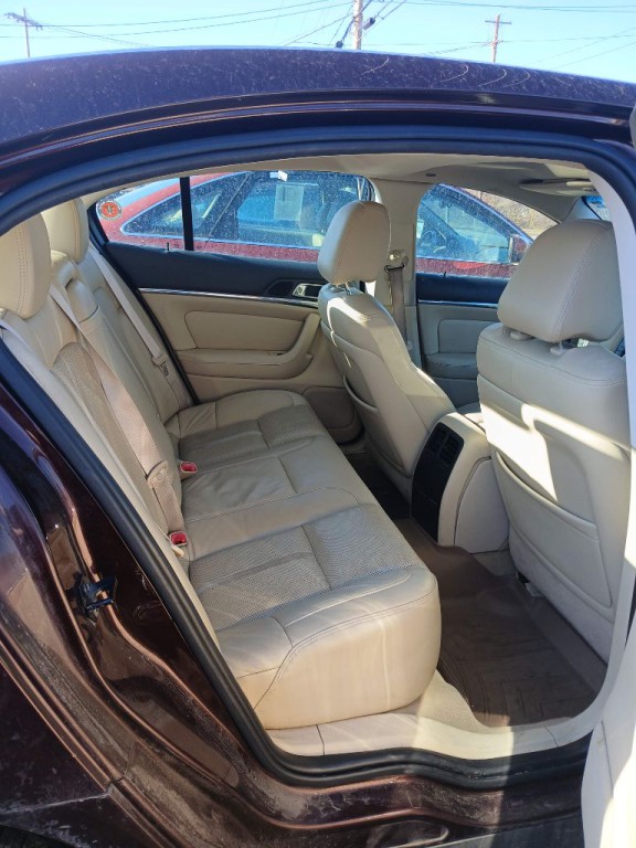 2009 Lincoln MKS Image 28