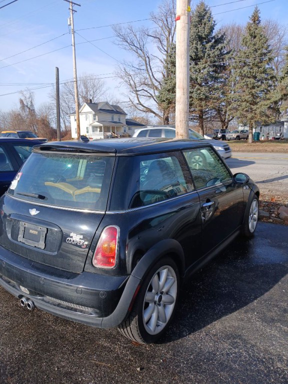 2004 MINI Cooper Image 3