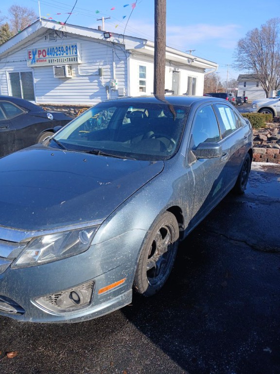 2011 Ford Fusion Image 3