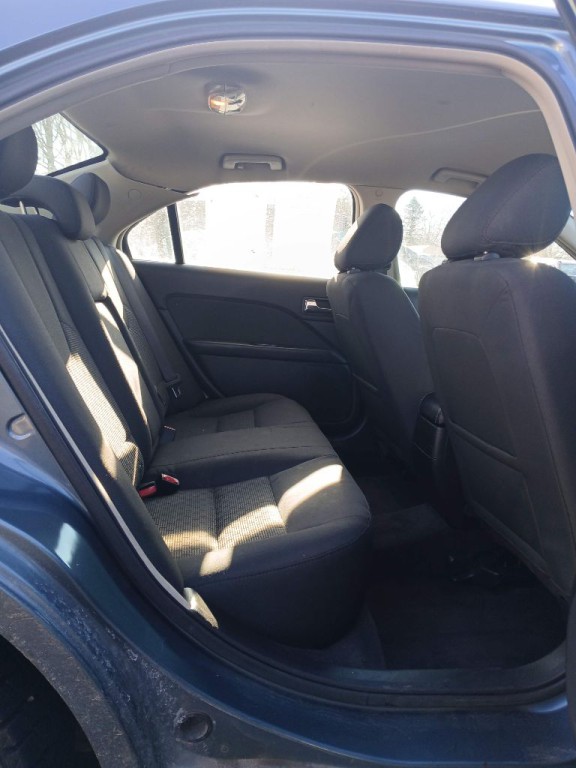 2011 Ford Fusion Image 10