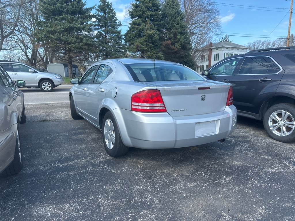 2011 Dodge Avenger Image 6