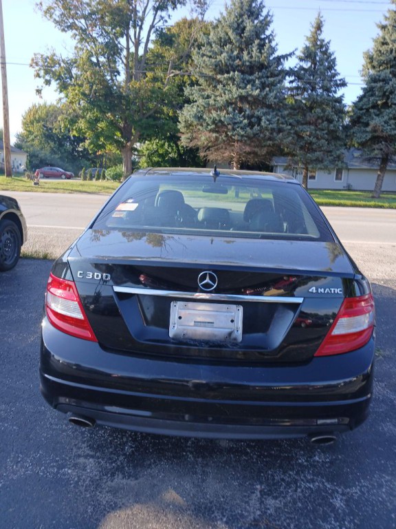2009 Mercedes-Benz C-Class Image 6