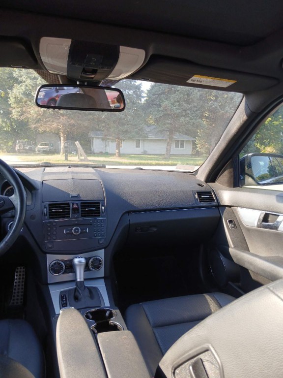 2009 Mercedes-Benz C-Class Image 14