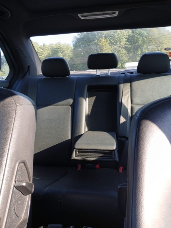 2009 Mercedes-Benz C-Class Image 15