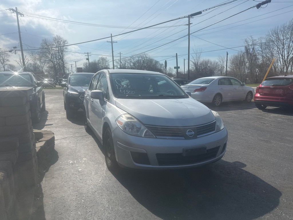 2009 Nissan Versa Image 3