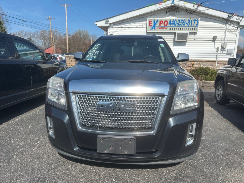 2015 GMC Terrain Image 2