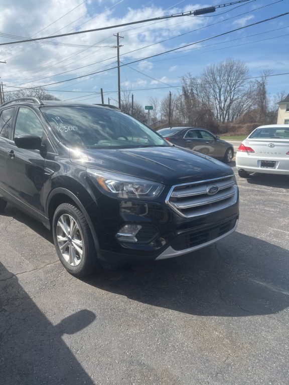 2019 Ford Escape Image 3