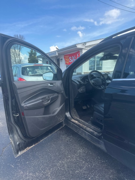 2019 Ford Escape Image 10