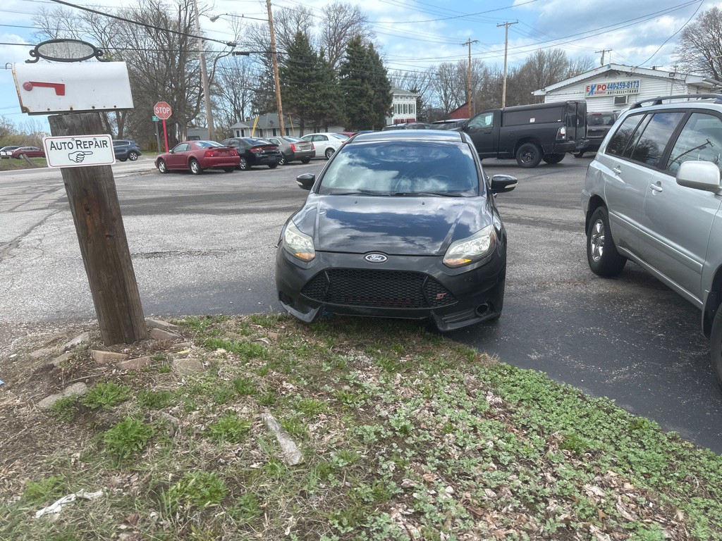 2014 Ford Focus Image 2