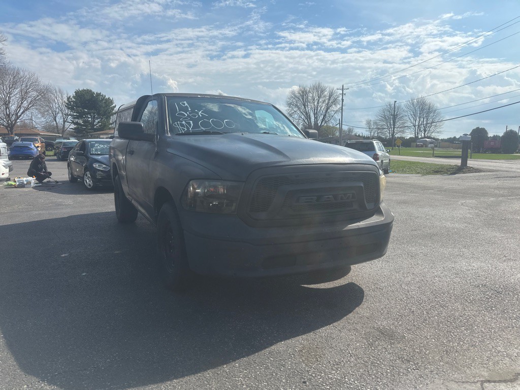 2019 RAM 1500 Image 2