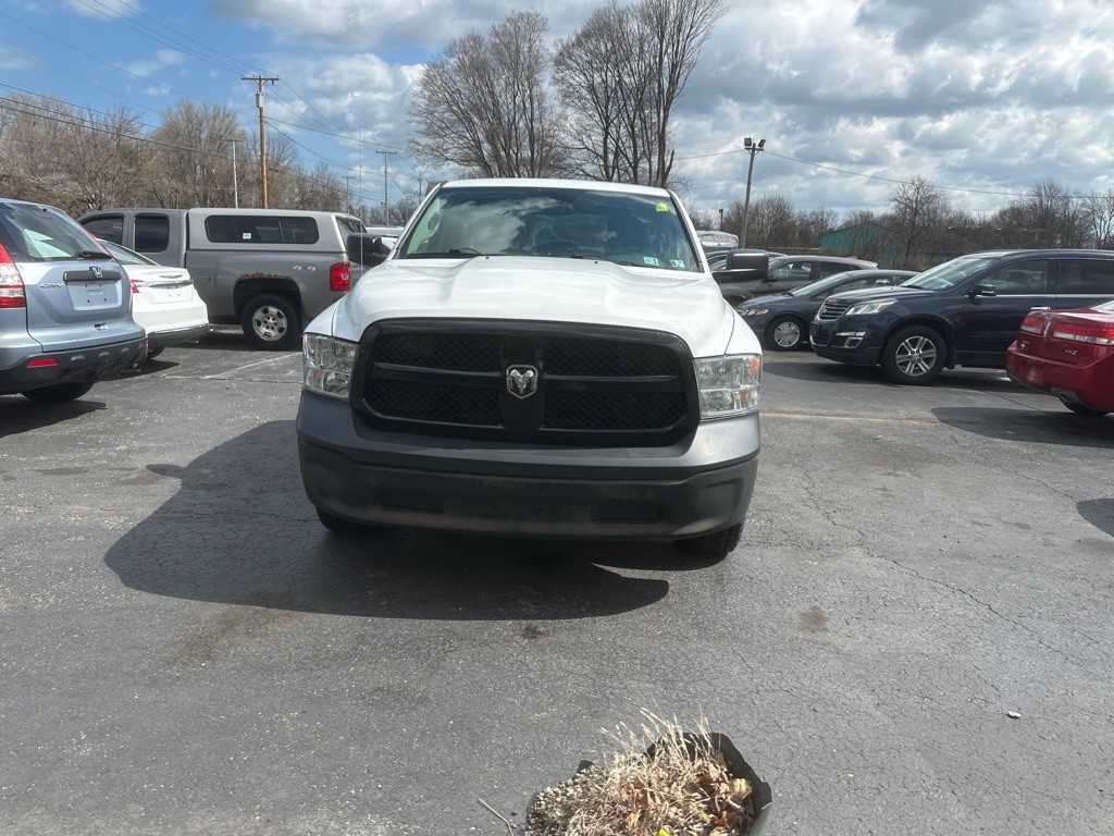 2013 RAM 1500 Image 2