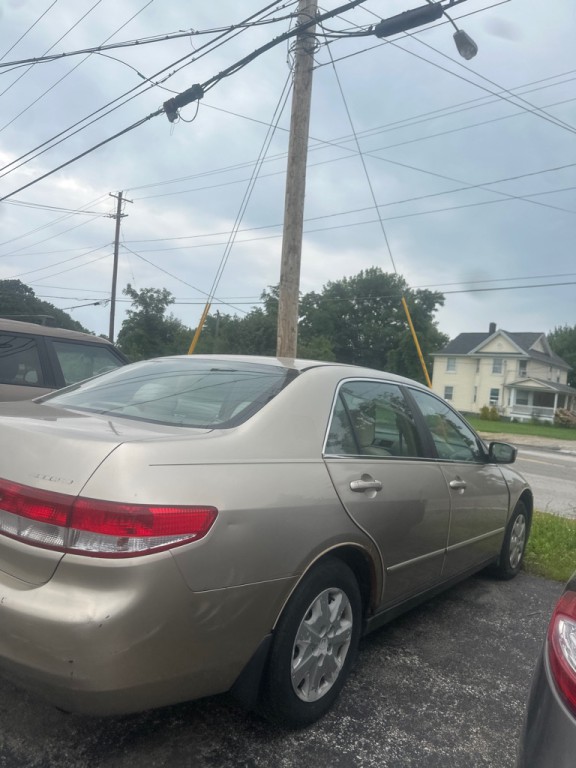 2004 Honda Accord Image 3