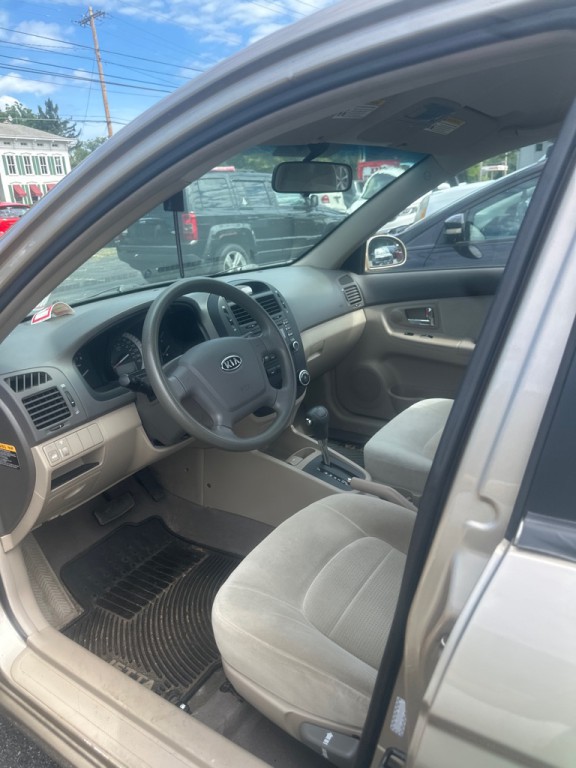 2007 Kia Spectra Image 7