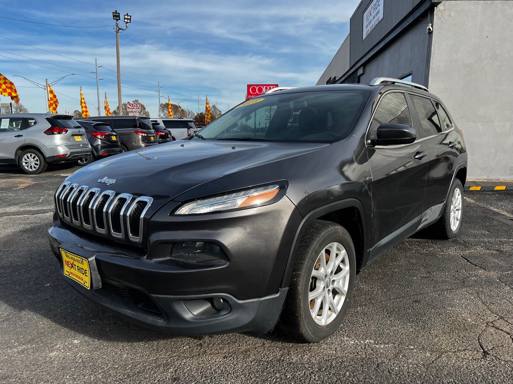 2018 Jeep Cherokee Image 1
