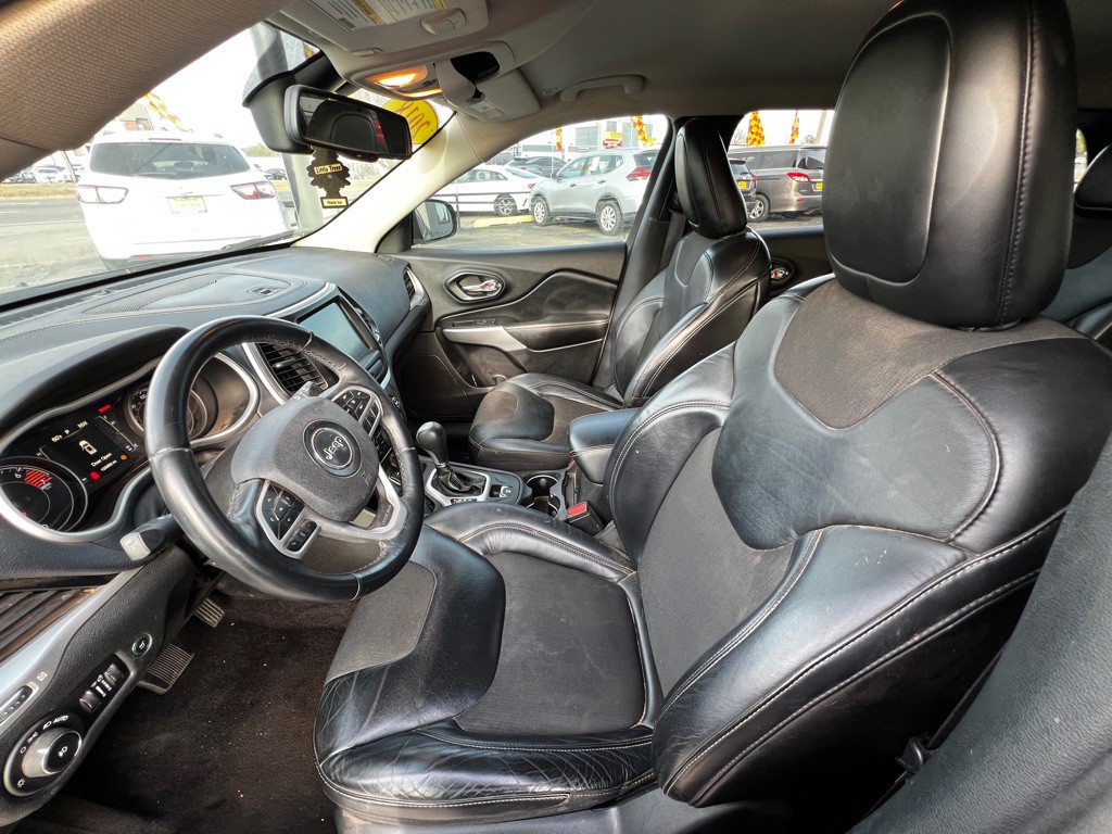 2018 Jeep Cherokee Image 5