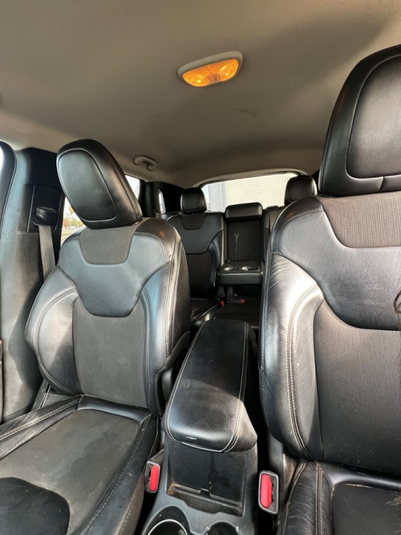 2018 Jeep Cherokee Image 6