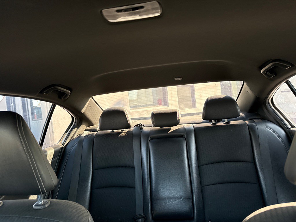 2017 Honda Accord Image 16