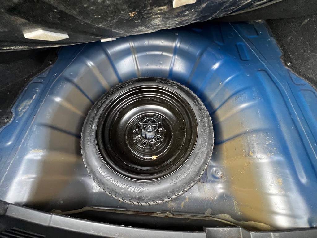 2019 Hyundai Elantra Image 11