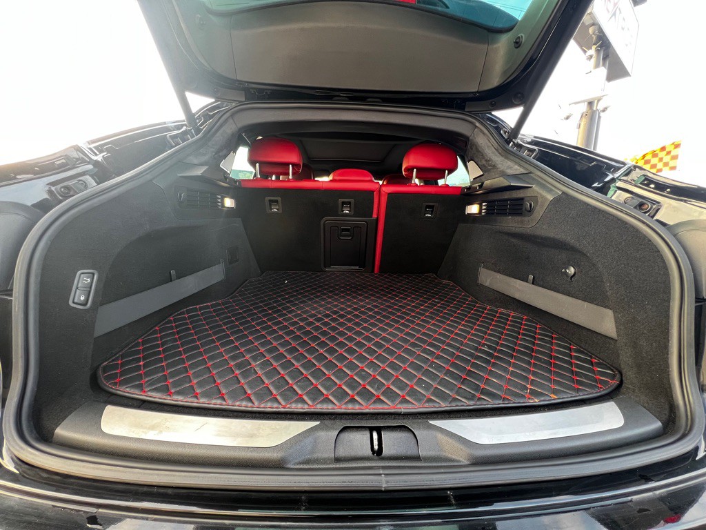 2018 Maserati Levante Image 22