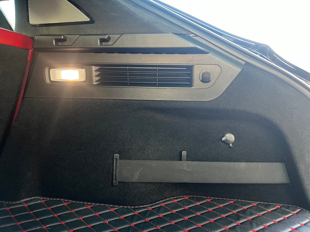 2018 Maserati Levante Image 24