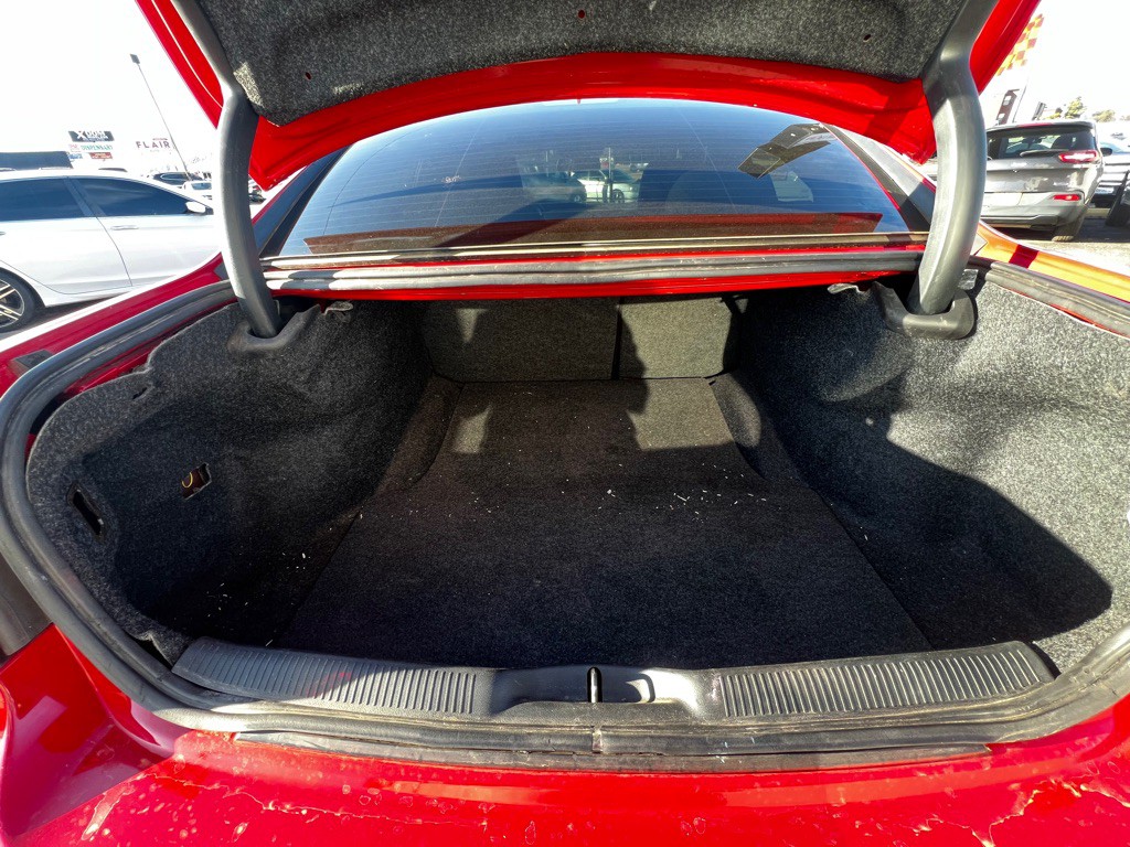 2018 Dodge Charger Image 10