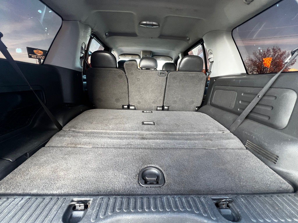 2004 Ford Explorer Image 14