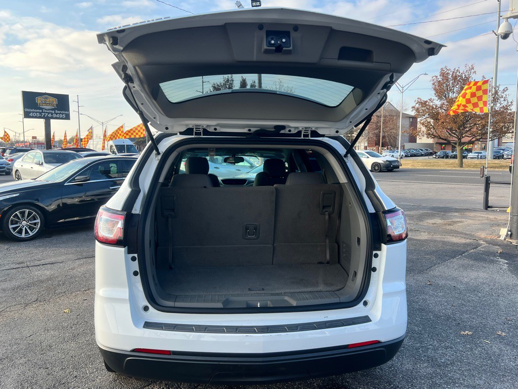 2017 Chevrolet Traverse Image 14