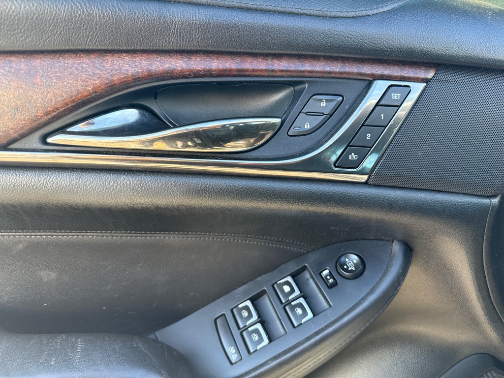 2018 Cadillac CTS Image 9