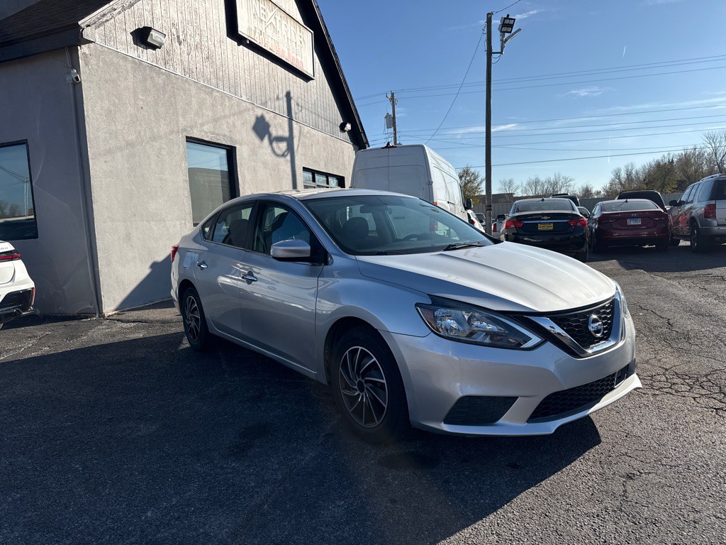 2019 Nissan Sentra Image 3