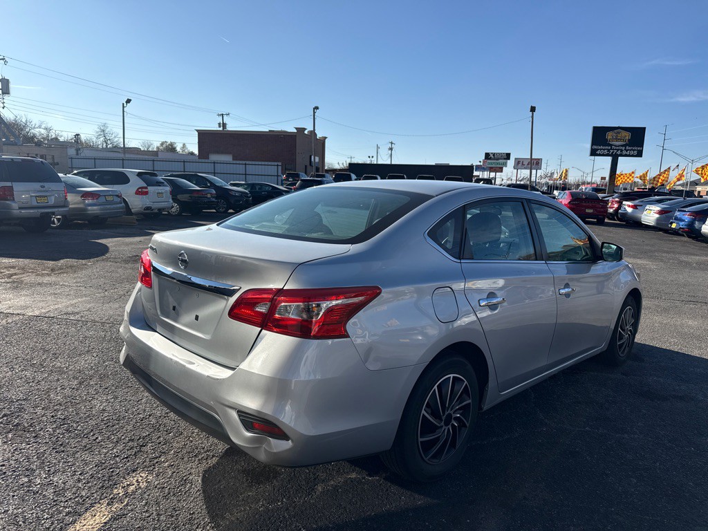 2019 Nissan Sentra Image 5