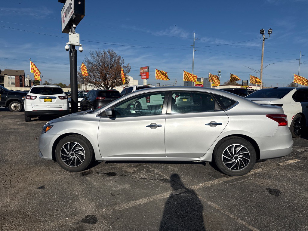 2019 Nissan Sentra Image 8