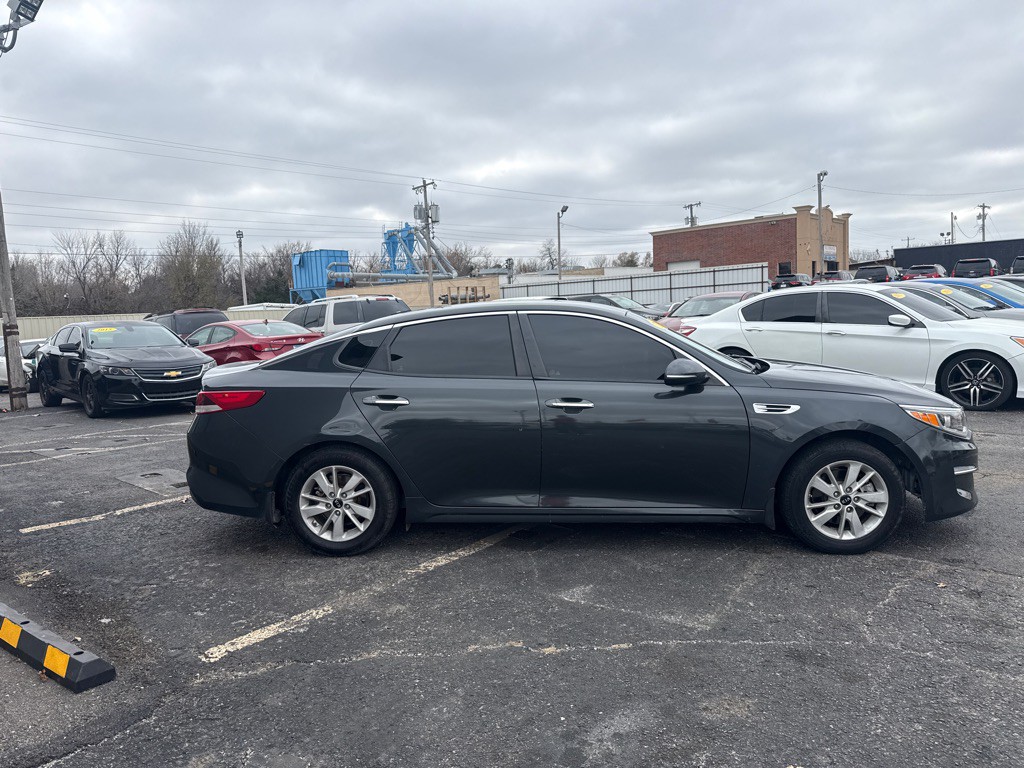 2016 Kia Optima Image 4