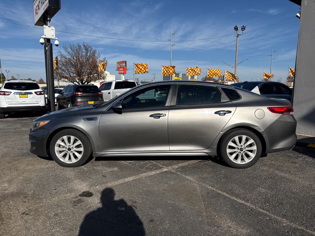 2016 Kia Optima Image 8