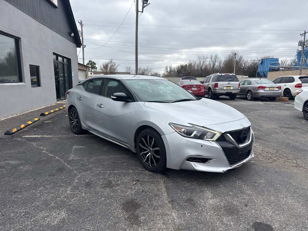 2018 Nissan Maxima Image 3
