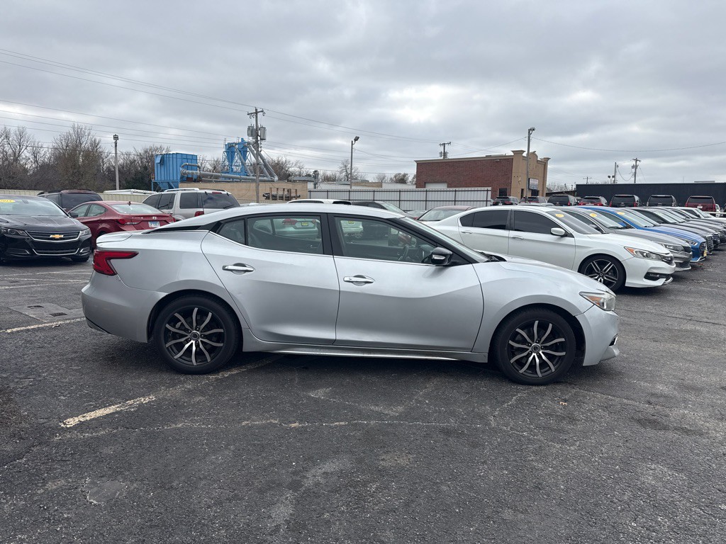 2018 Nissan Maxima Image 4