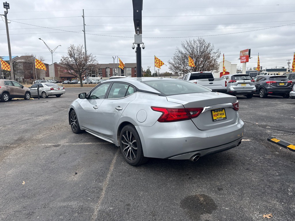 2018 Nissan Maxima Image 7
