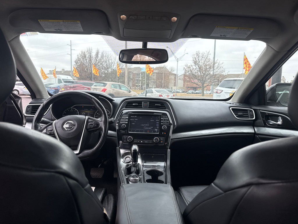 2018 Nissan Maxima Image 14