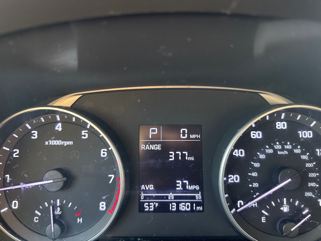 2017 Hyundai Elantra Image 10