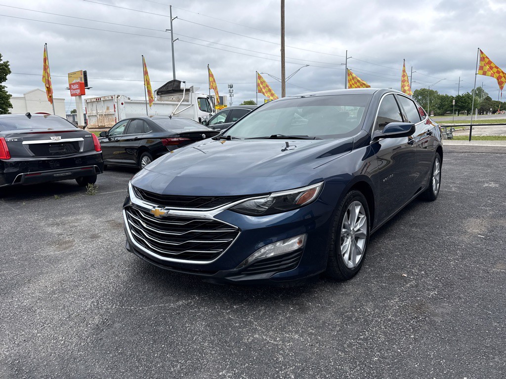 2020 Chevrolet Malibu Image 1