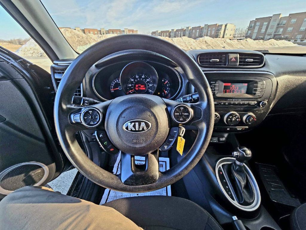 2015 Kia Soul Image 12