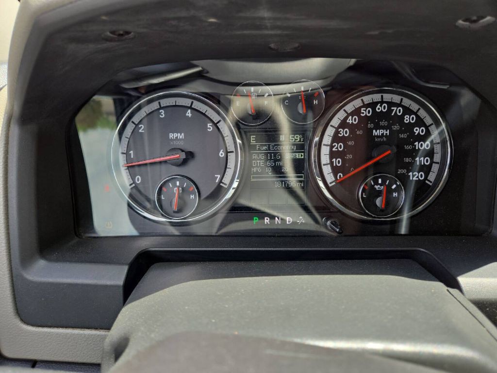 2012 Dodge Ram 1500 Image 11