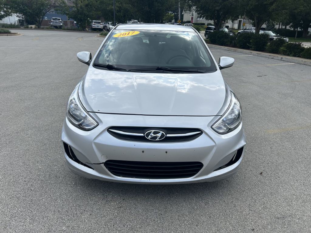 2017 Hyundai Accent Image 2