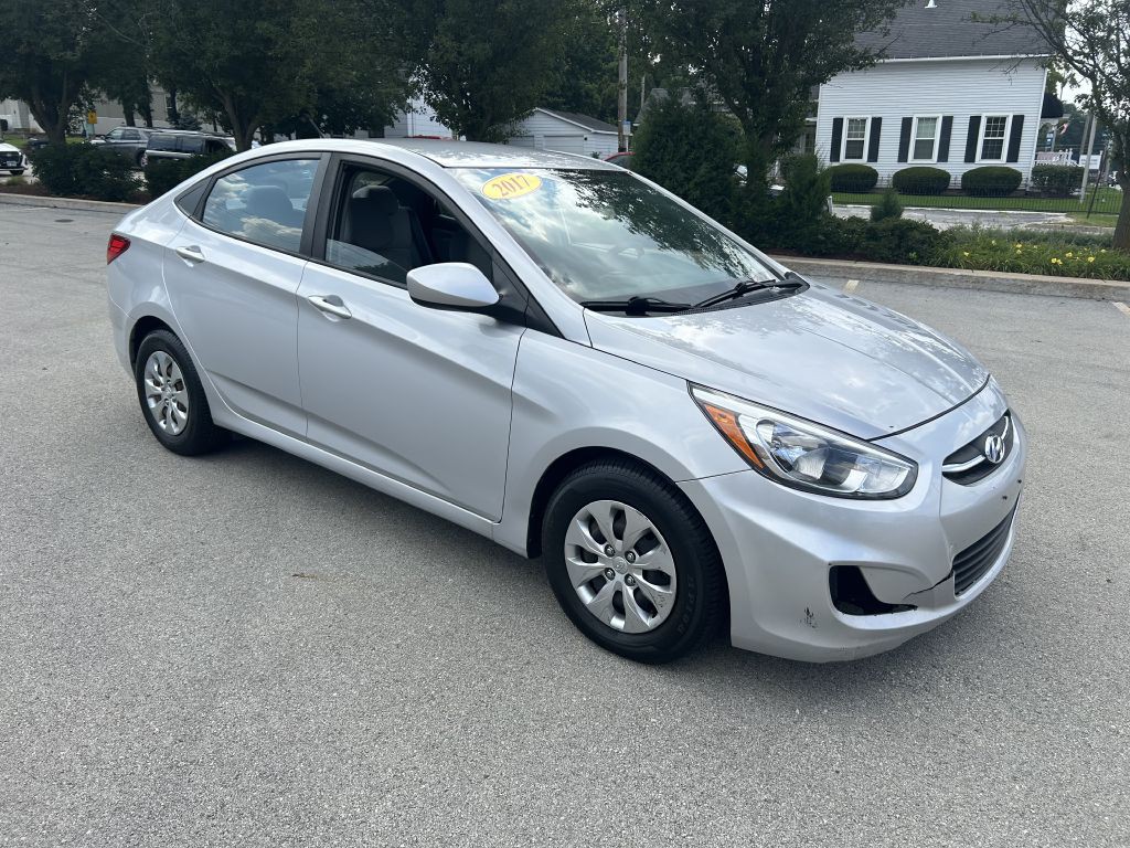 2017 Hyundai Accent Image 3