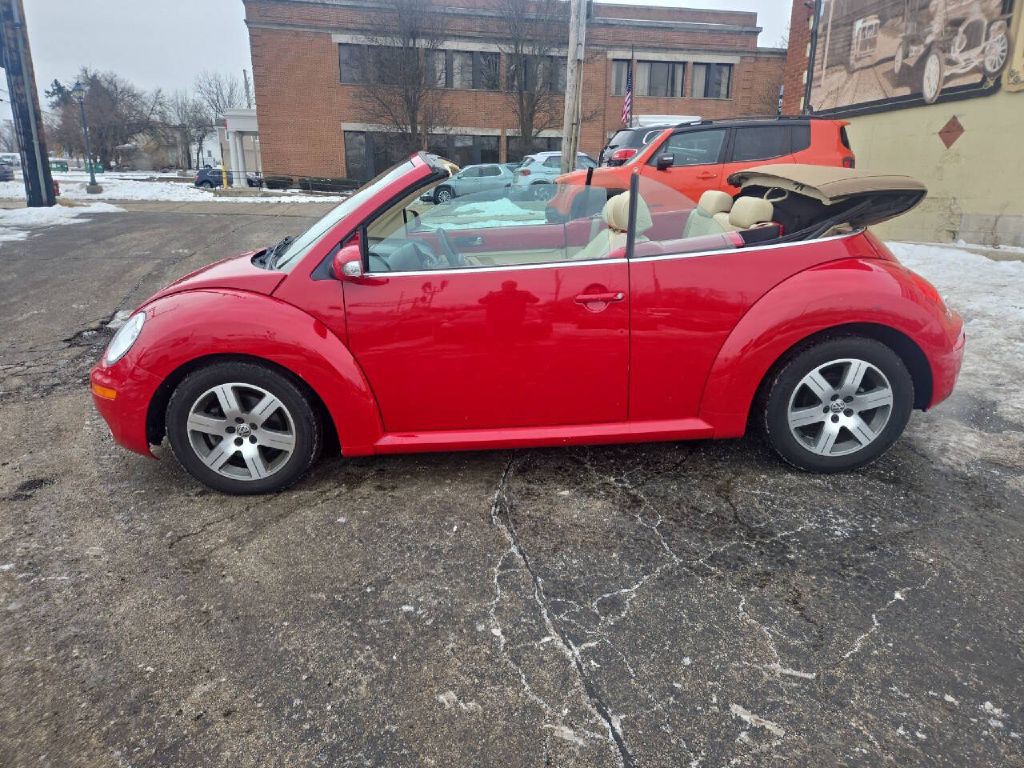 2006 Volkswagen Beetle Image 10