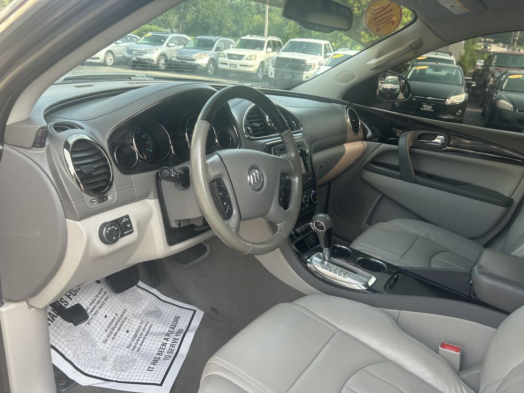 2016 Buick Enclave Image 8
