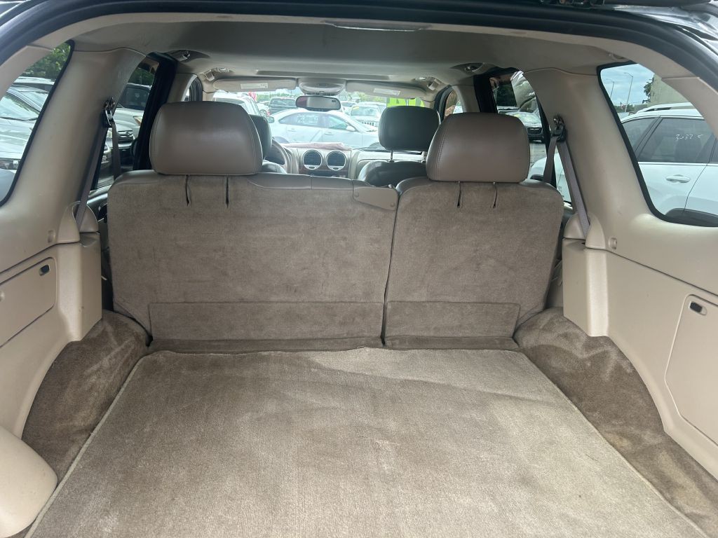 2004 GMC Envoy Image 15