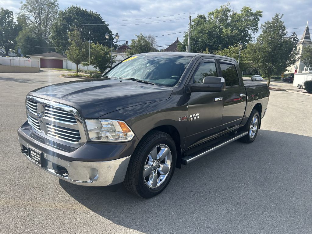 2015 RAM 1500 Image 1